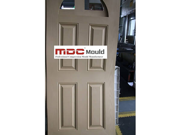 Moule pour portes SMC