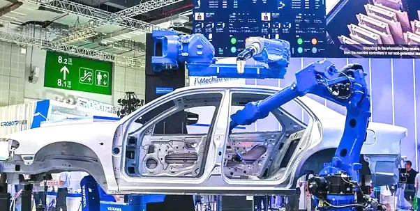 Comment les matériaux composites prolongent l’autonomie des véhicules électriques grâce à l’allègement